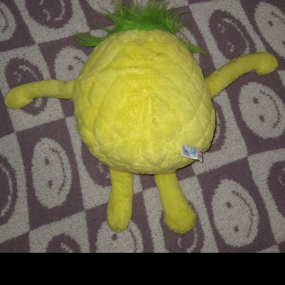 Cute Yellow Pineapple Plush Toy - Picture 2 of 3